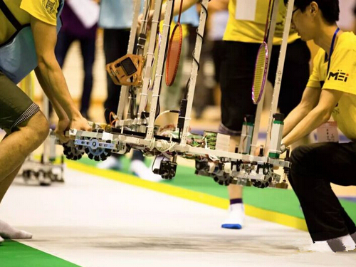 九游体育平台官方网站全向轮助阵全国大学生机器人赛-3.jpg